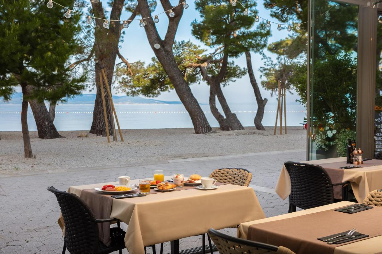 Hotel Central Beach 9 Makarska Exterior photo