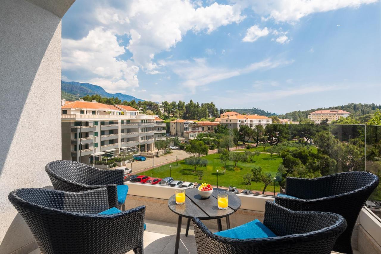 Hotel Central Beach 9 Makarska Exterior photo